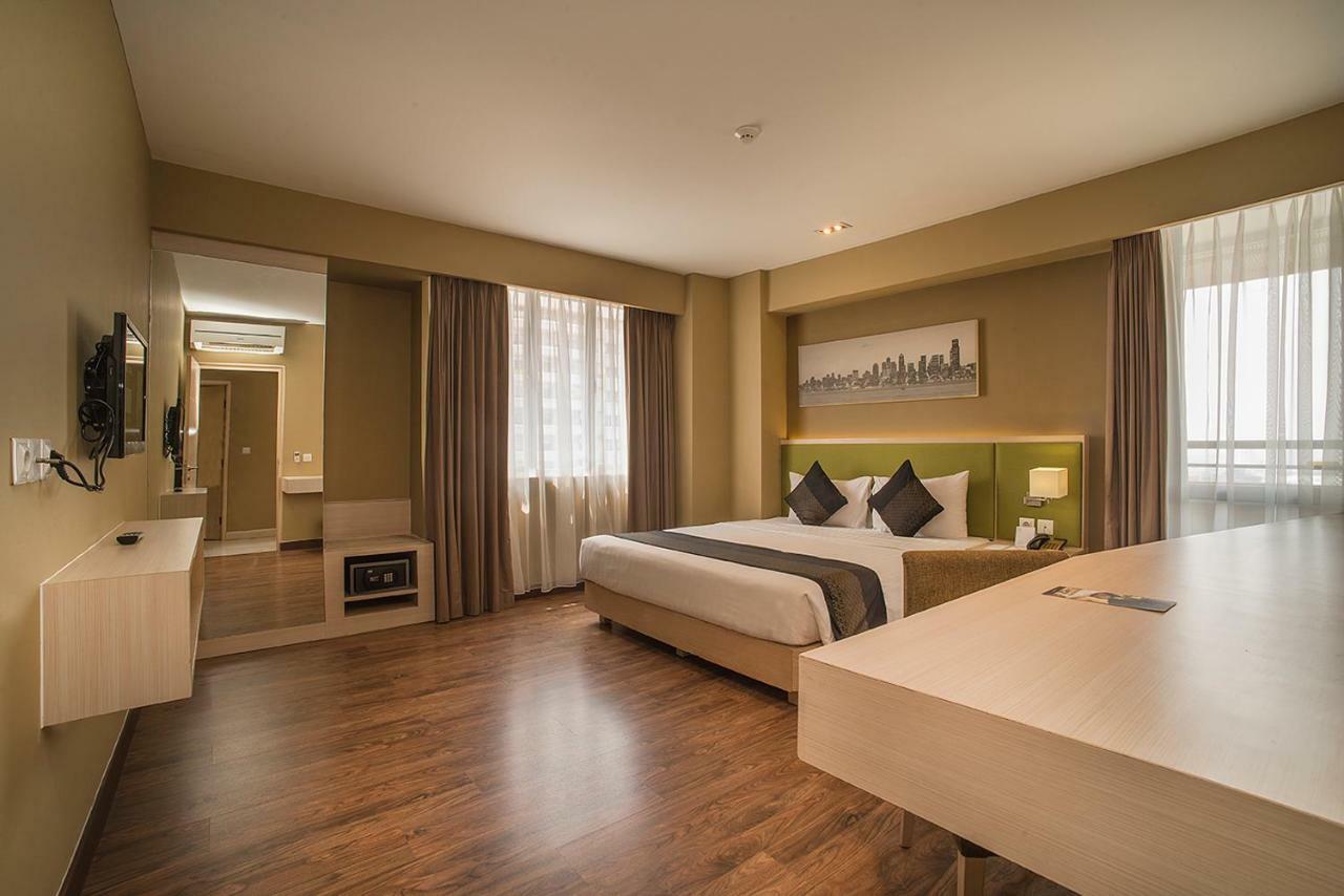 El Hotel Джакарта Екстер'єр фото